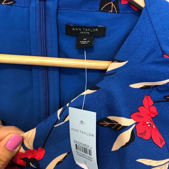 NEW Ann Taylor Petite Border Floral Belted Midi Dress Size Small Petite - Picture 6 of 11